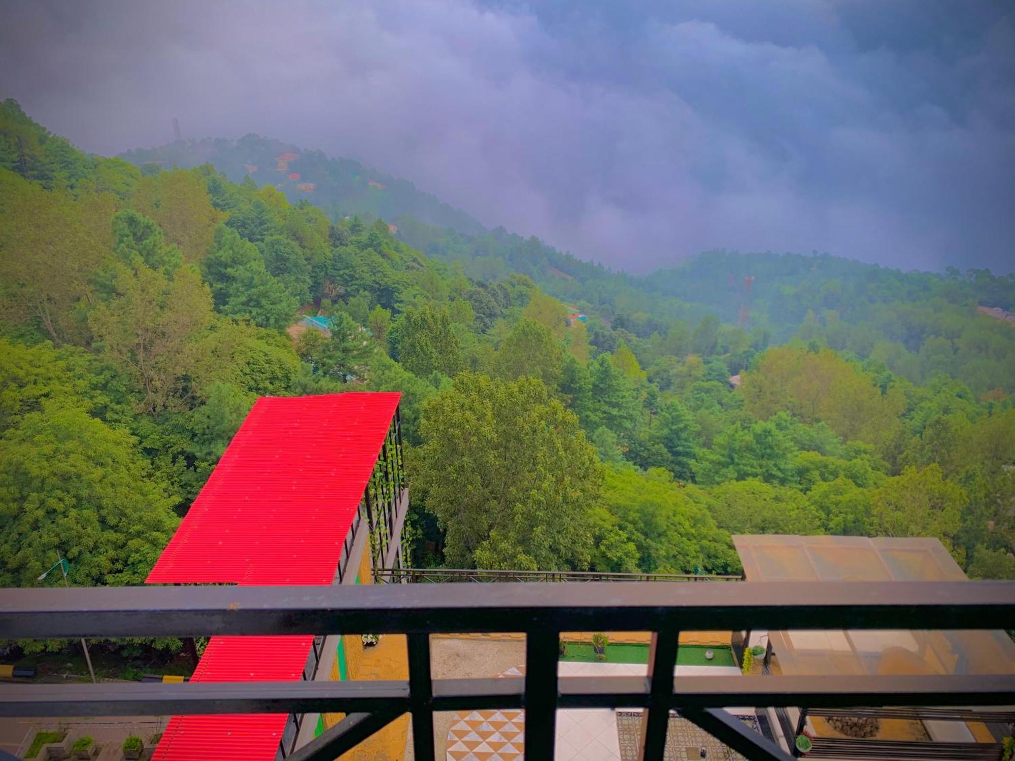 The Bliss Avenue Hotels Murree Ngoại thất bức ảnh