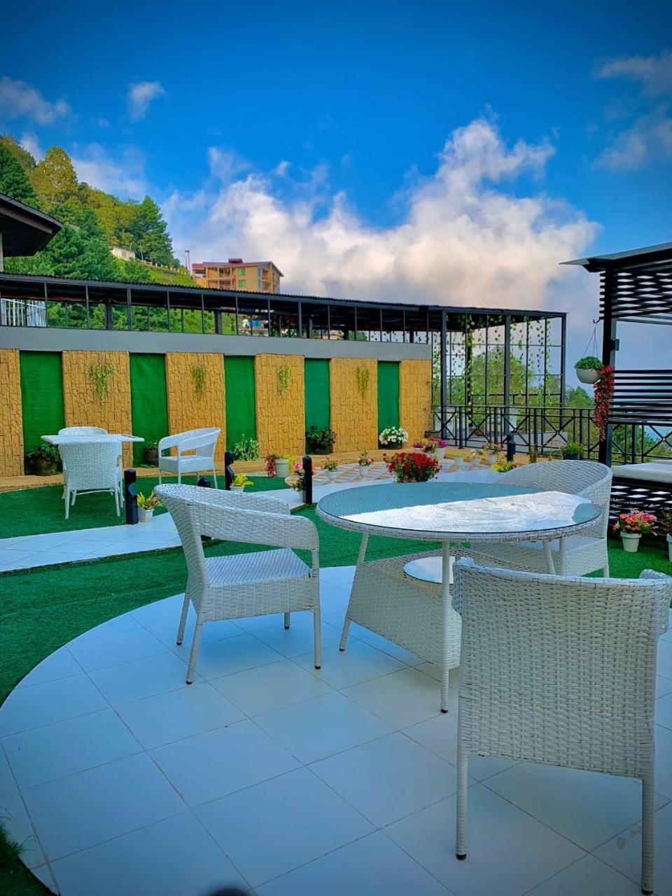 The Bliss Avenue Hotels Murree Ngoại thất bức ảnh